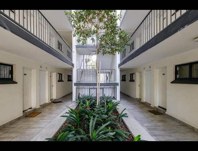 2 BEDROOM COMPLEX FOR SALE IN WITFIELD